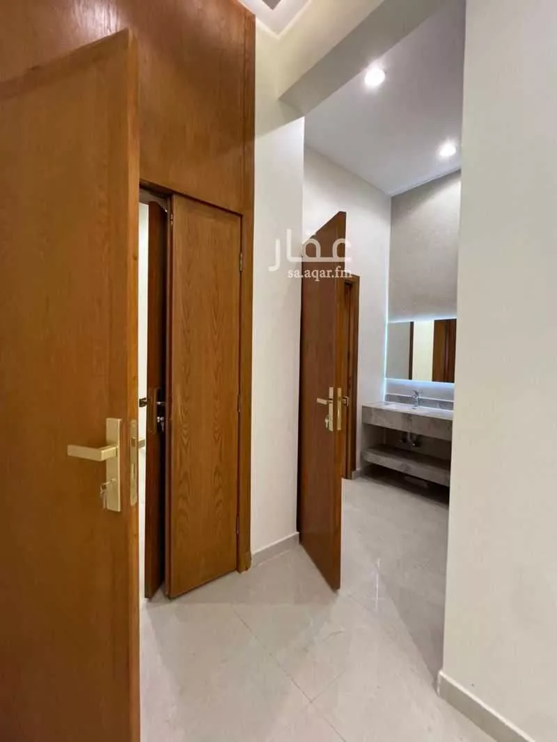 15 bedroom building in Al Mahdiyyah, Riyadh 11