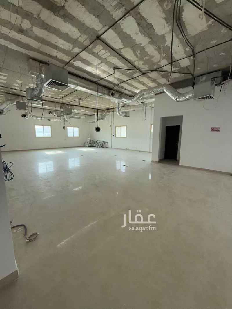مكتب 4750 م² في الغدير 2