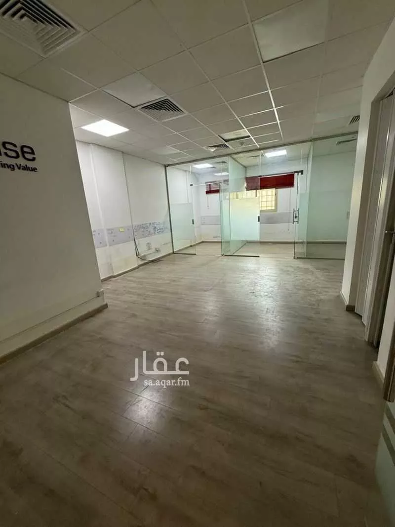 مكتب 4750 م² في الغدير 3