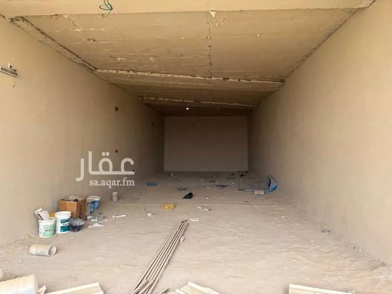 مستودع 2125 م² في ضاحية نمار 4