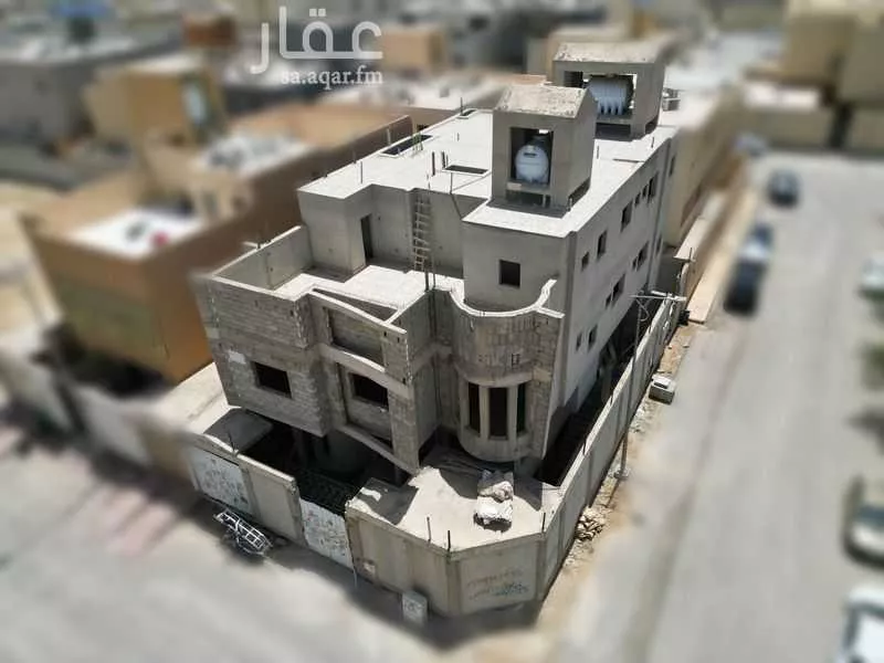 7 bedroom villa in Al Aridh 1