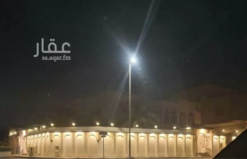 فيلا 10 غرف في الجامعيين 2