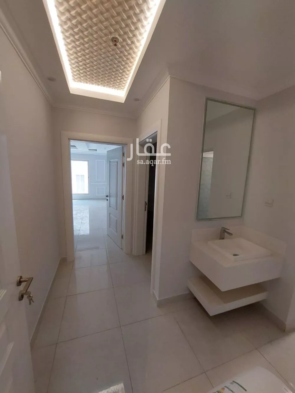 شقة 3 غرف في الحمرا 3