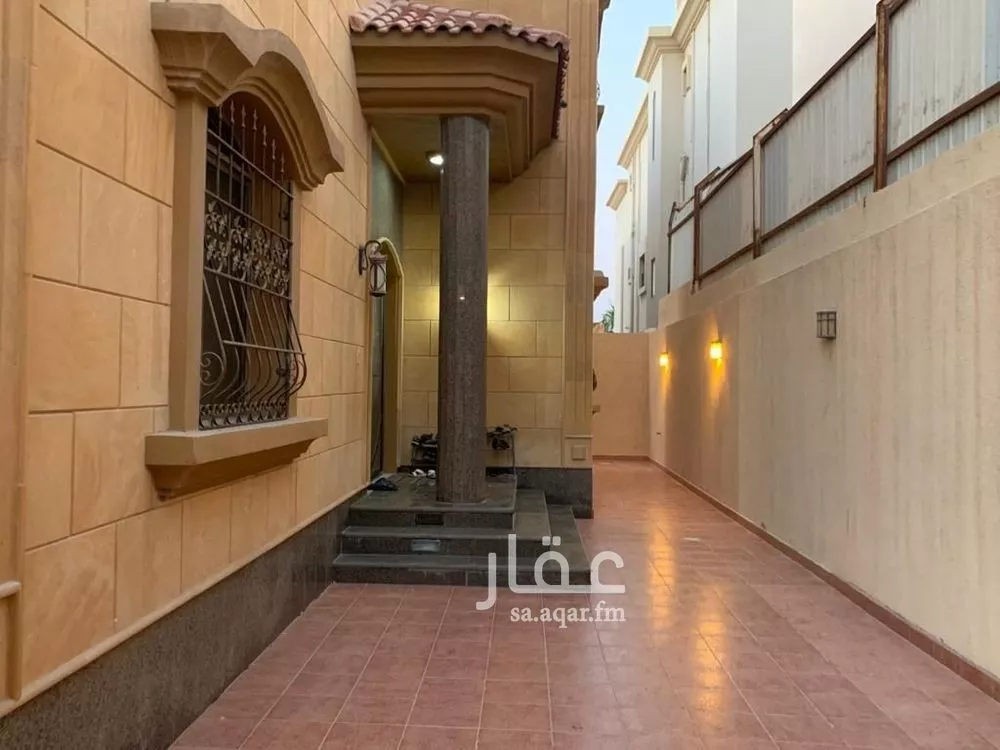 فيلا 7 غرف في الخزامى 2