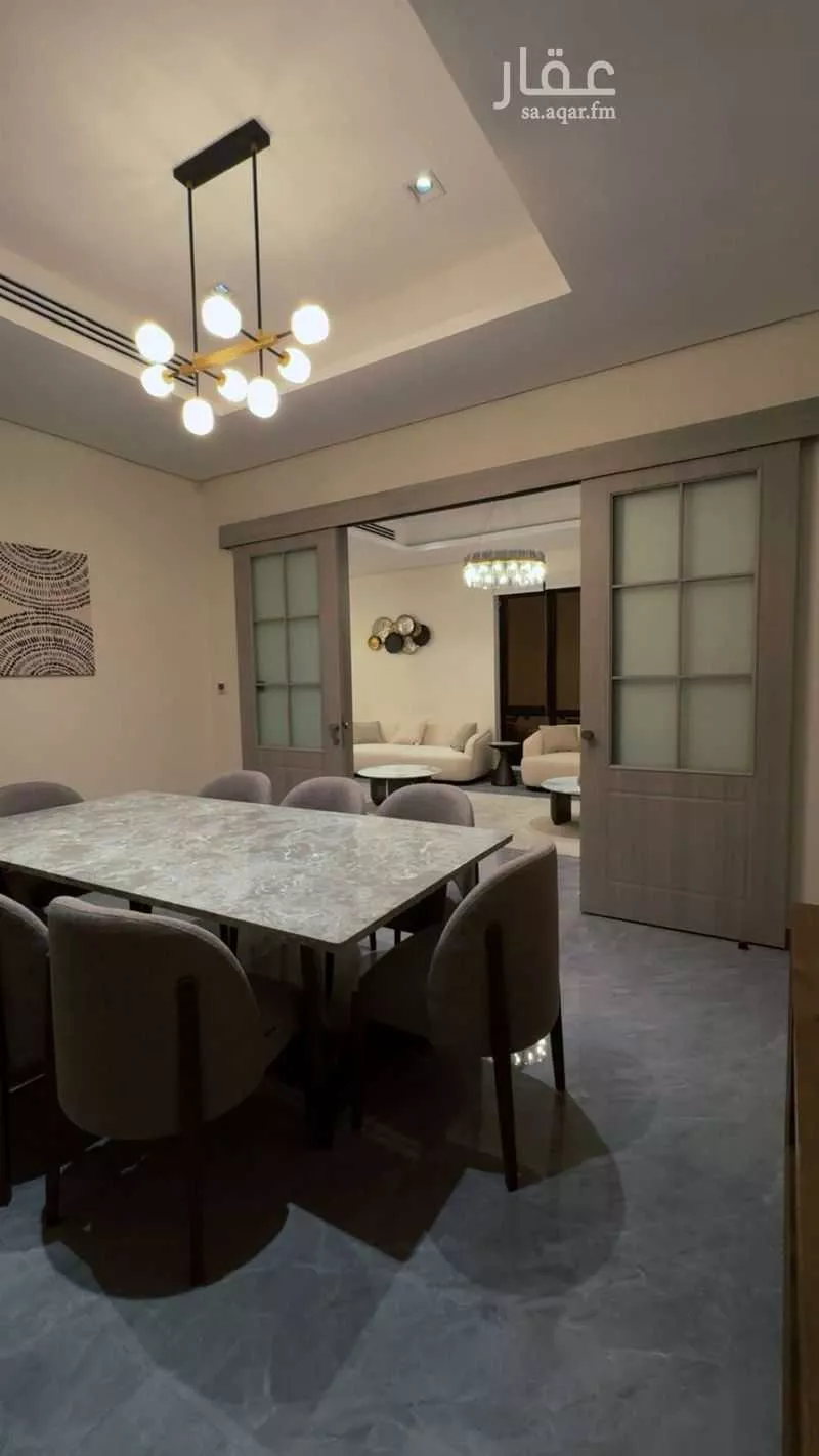 فيلا 6 غرف في السيف 4