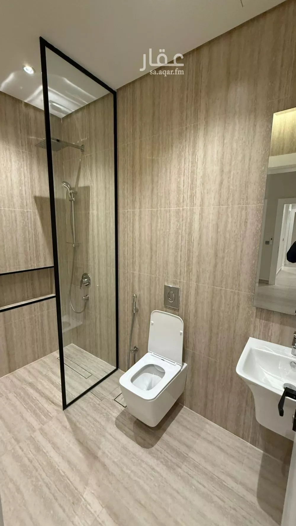 شقة 3 غرف في السيف 4