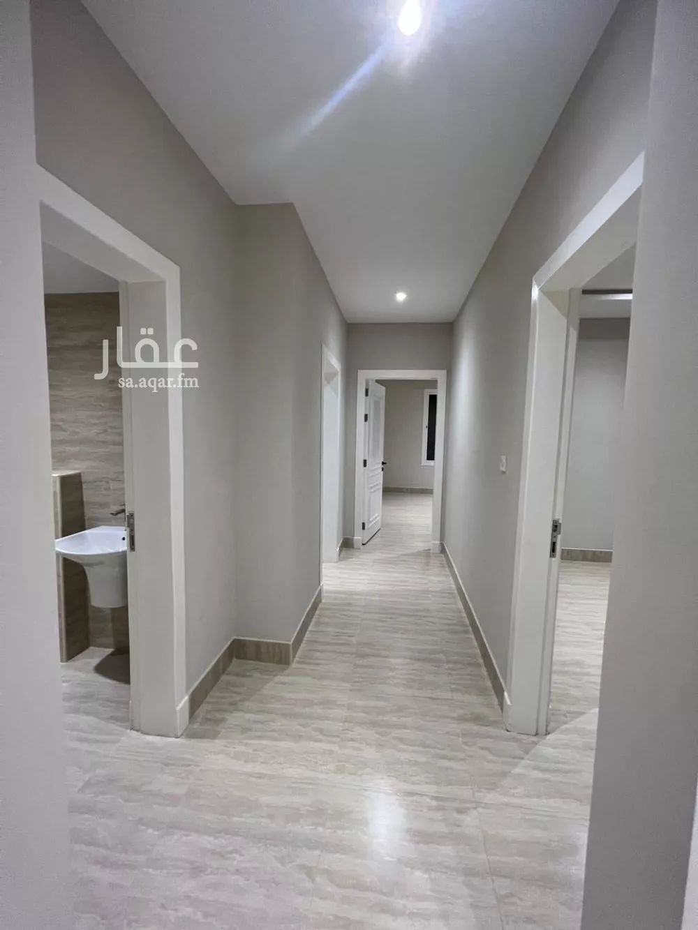 شقة 3 غرف في الحمرا 5