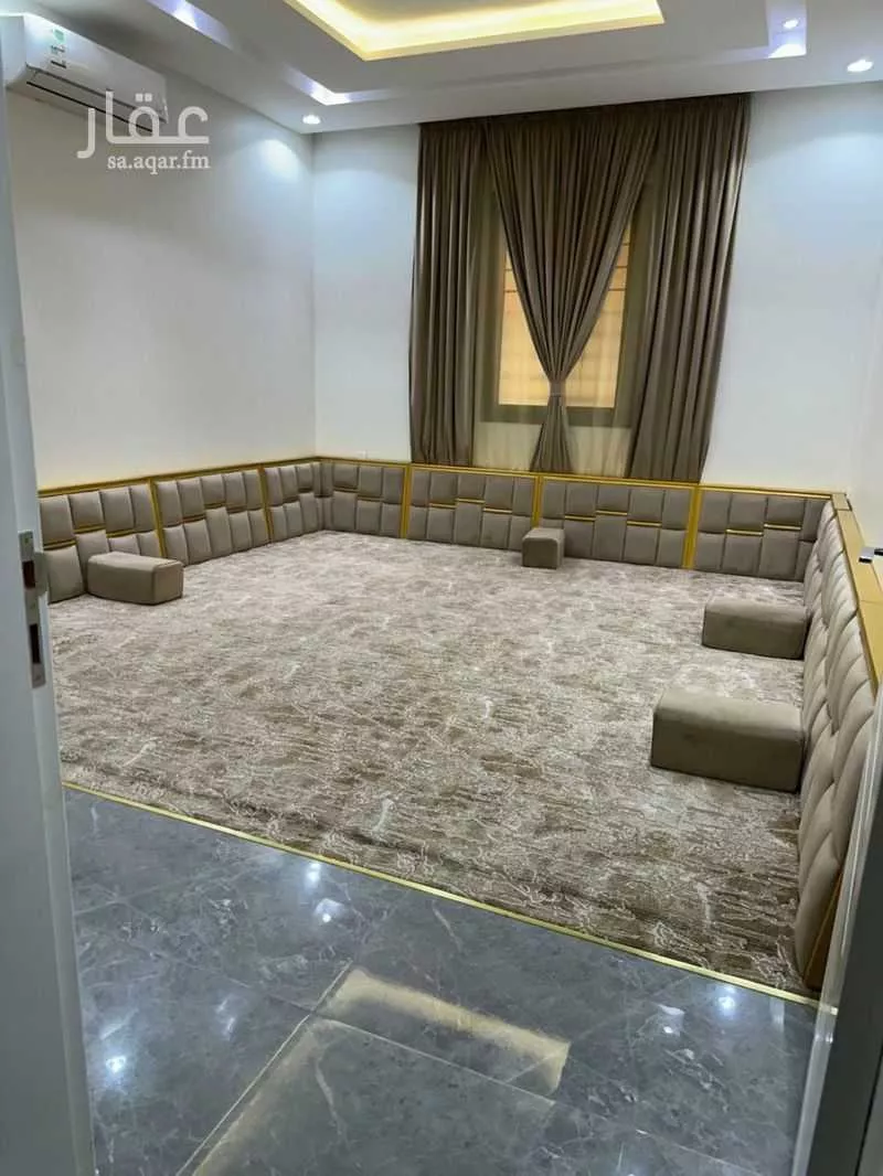 فيلا 10 غرف في الملك فيصل 5