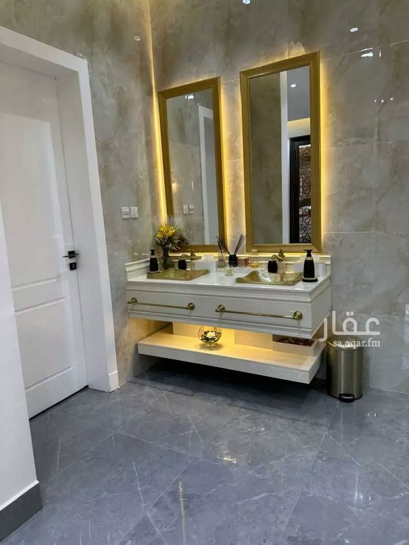 فيلا 10 غرف في الملك فيصل 3