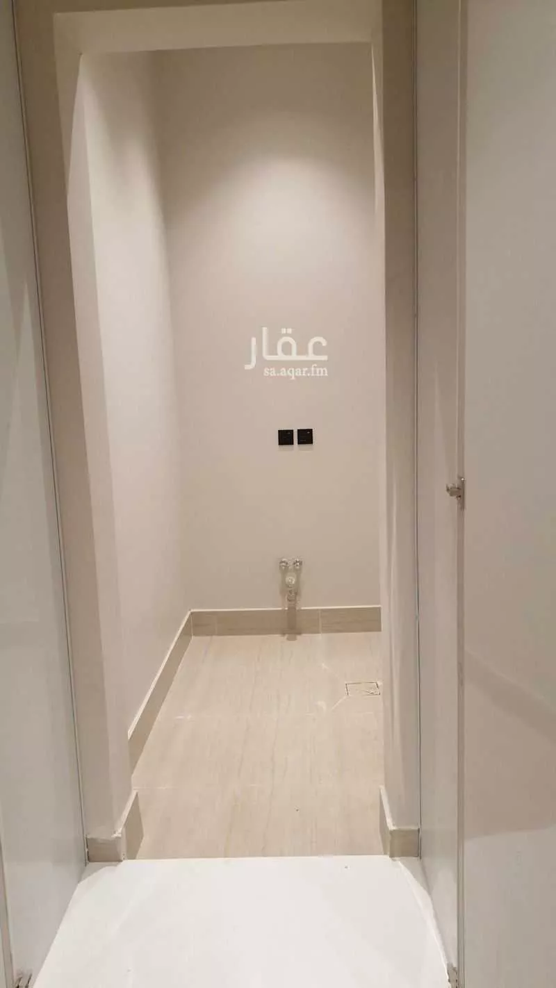 شقة 3 غرف في الروضة 4