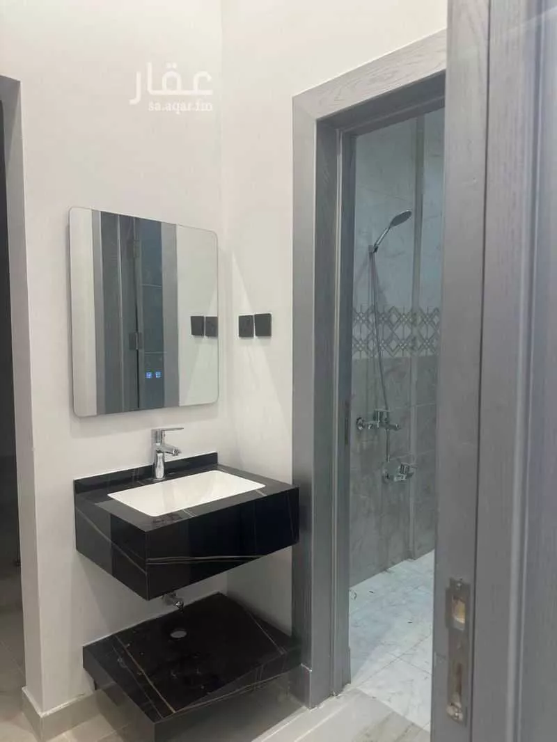 900 sqm building in Qurtubah 3