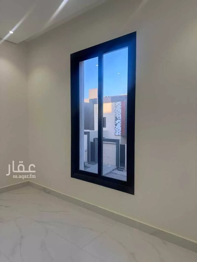 فيلا 5 غرف في الرمال 5