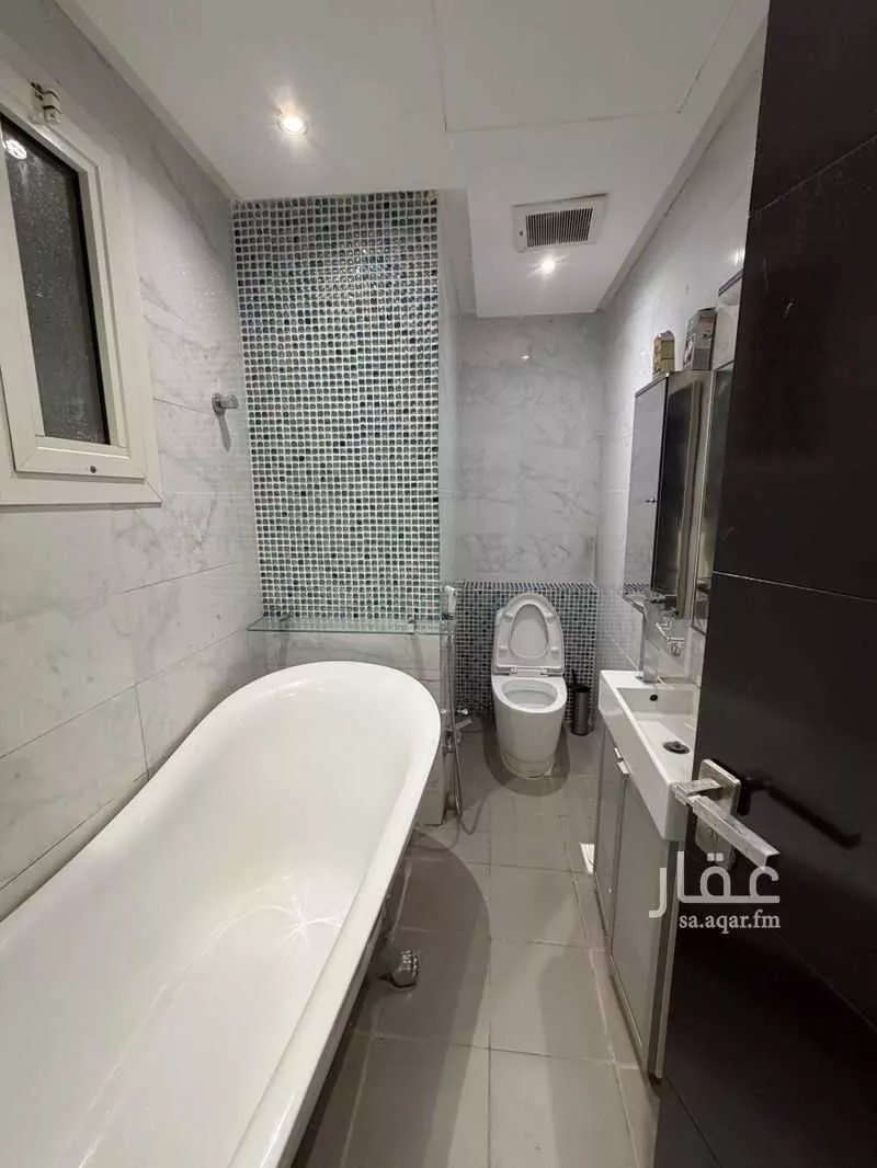 4 bedroom apartment in Qurtubah 5