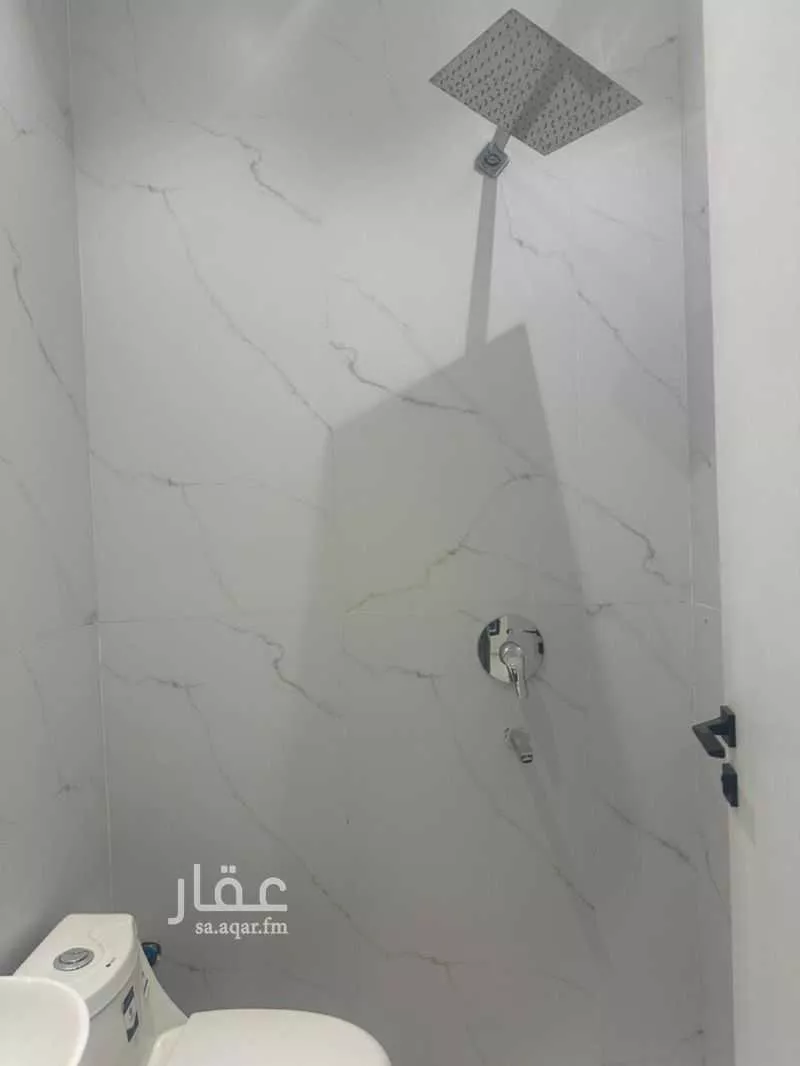 فيلا 5 غرف في الرمال 2