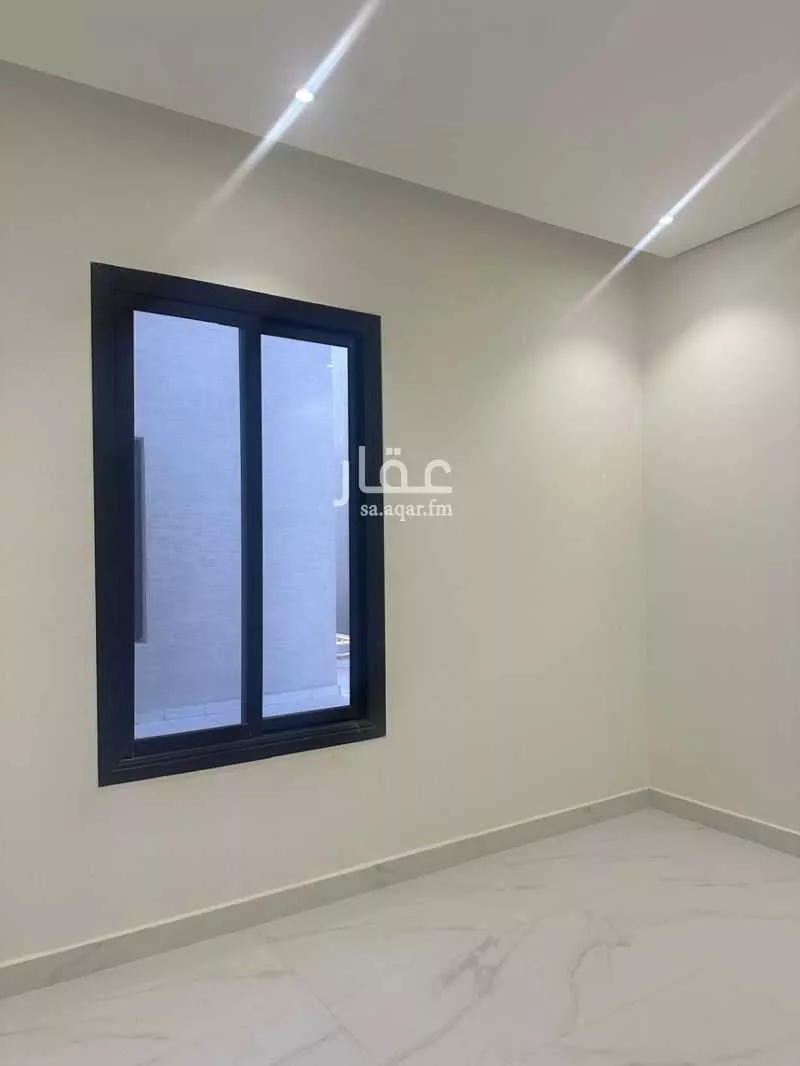 فيلا 5 غرف في الرمال 1