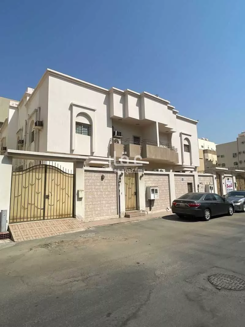 8 bedroom villa in Al Safa 5