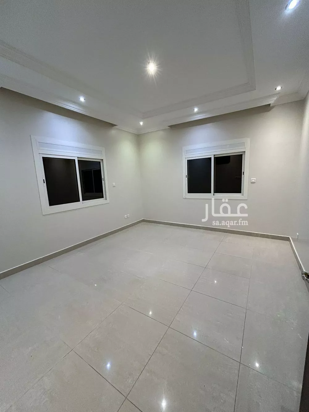 شقة 4 غرف في النهضة 4