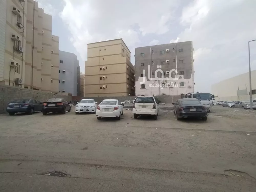 أرض 993 م² في المتنزهات 1