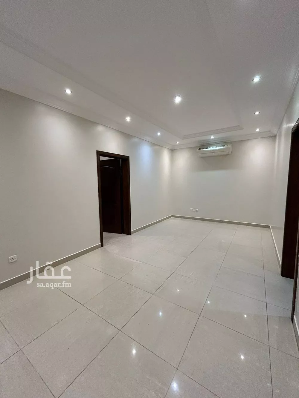 شقة 4 غرف في النهضة 2