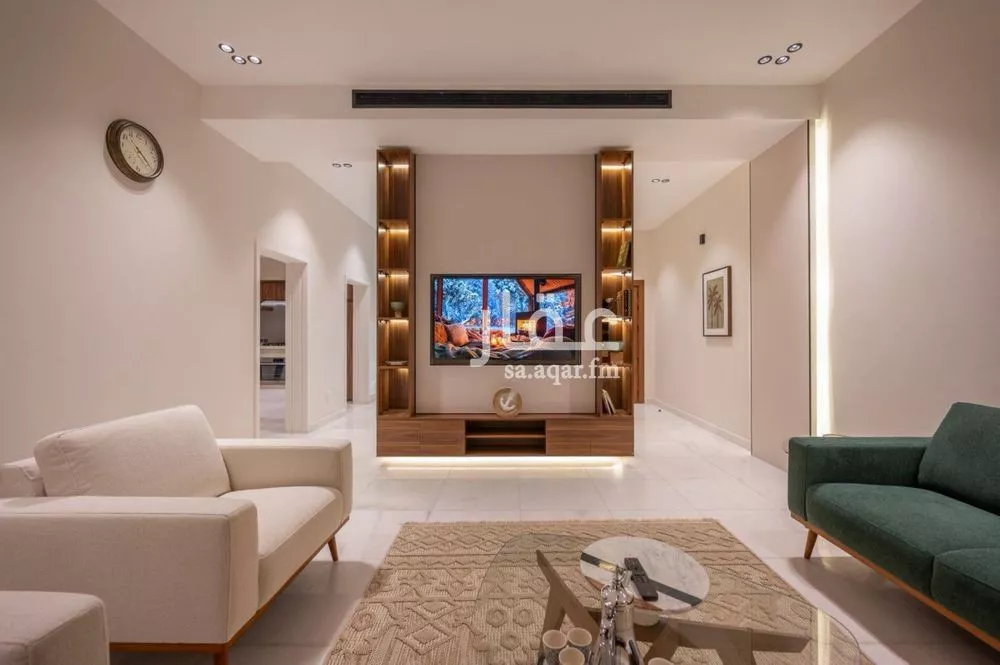 5 bedroom villa in Al Zahra, Jeddah 18