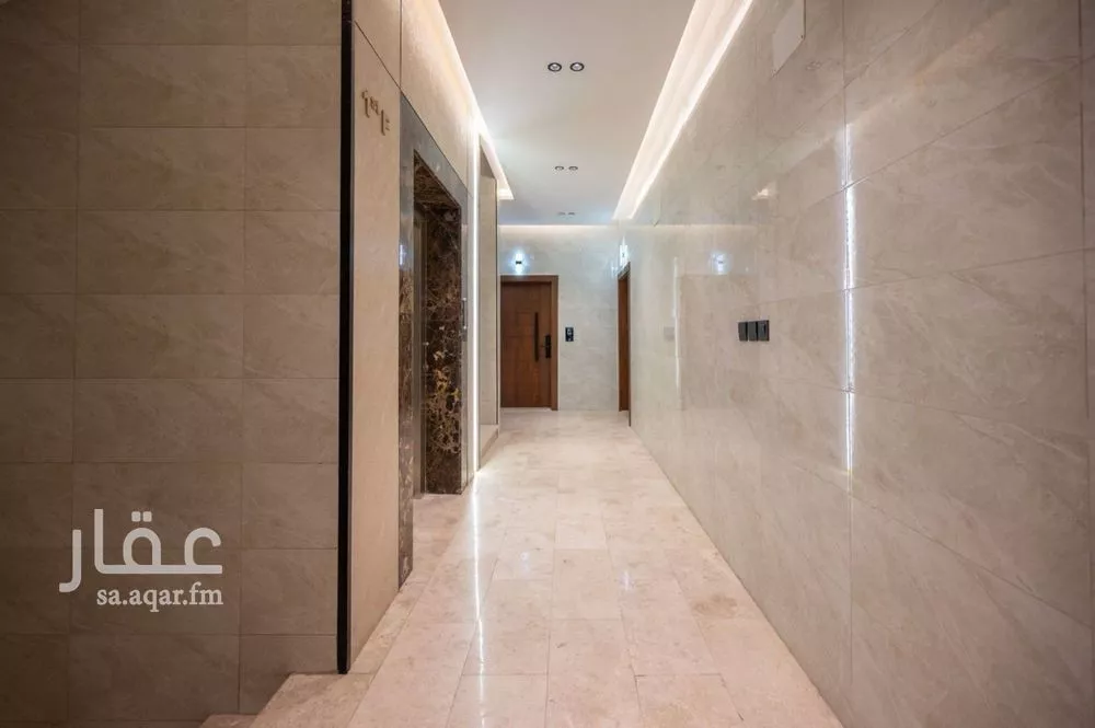 5 bedroom villa in Al Zahra, Jeddah 4