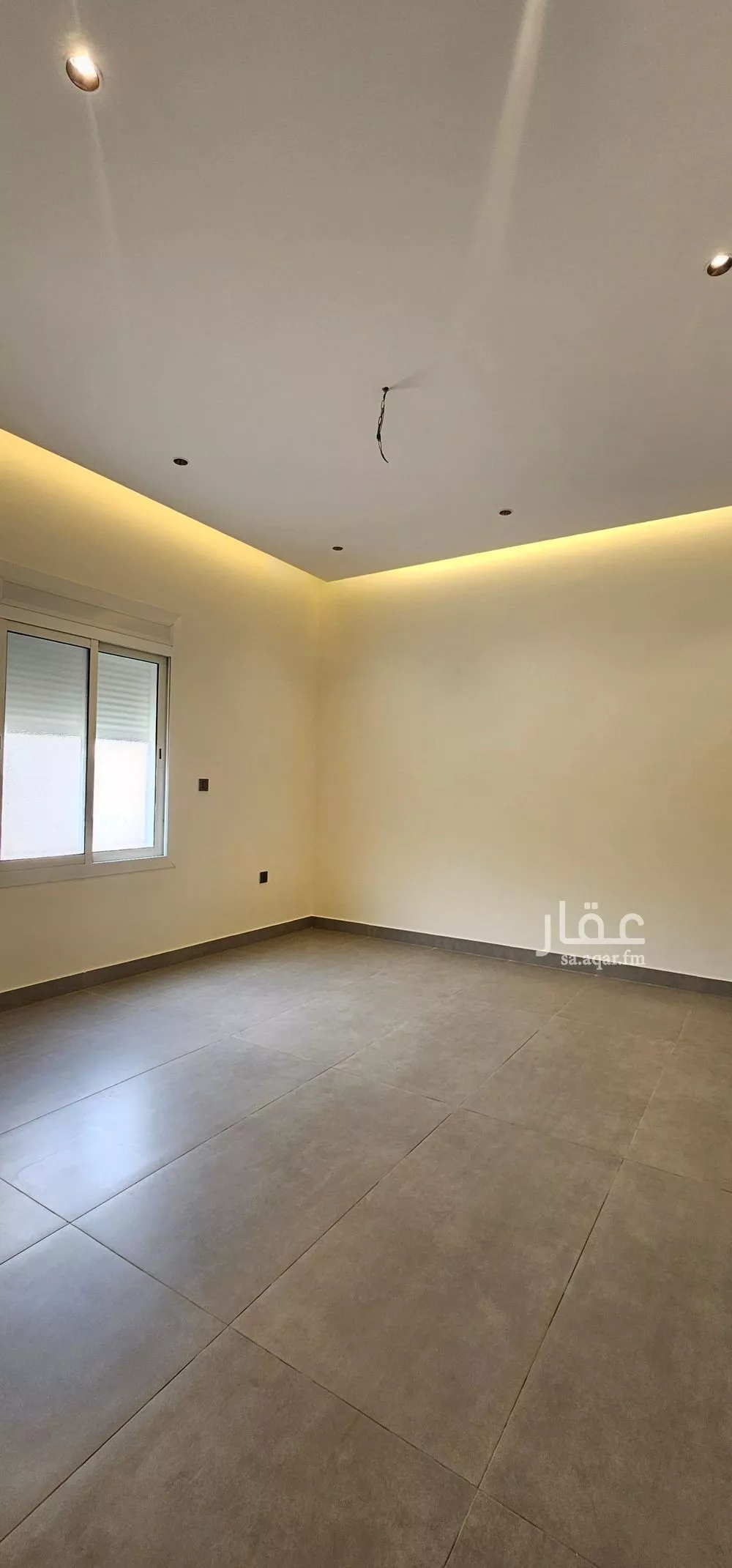 شقة 5 غرف في السلامة 4