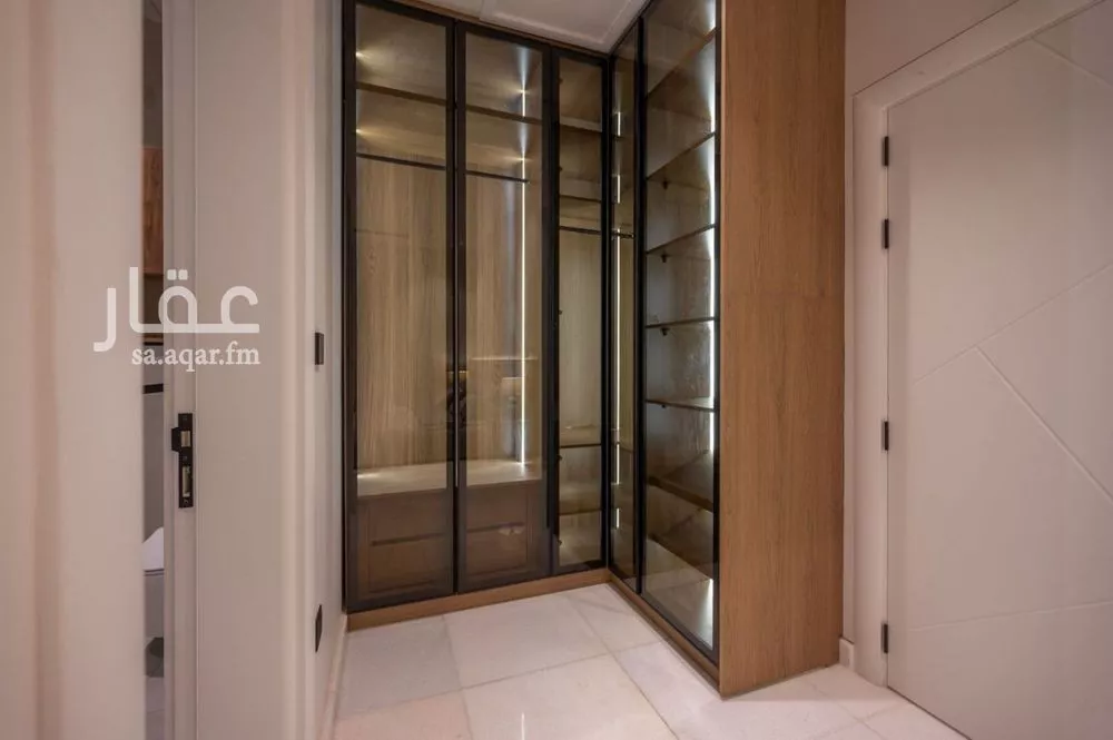 5 bedroom villa in Al Zahra, Jeddah 22