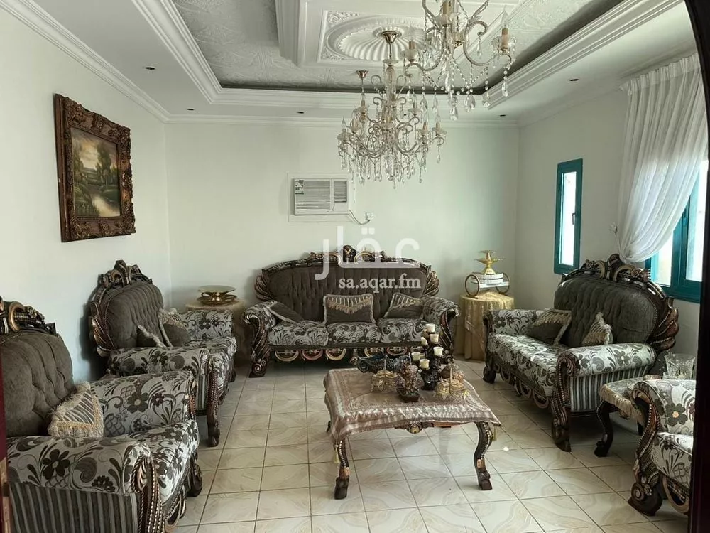 عمارة 387 م² في القصواء 3