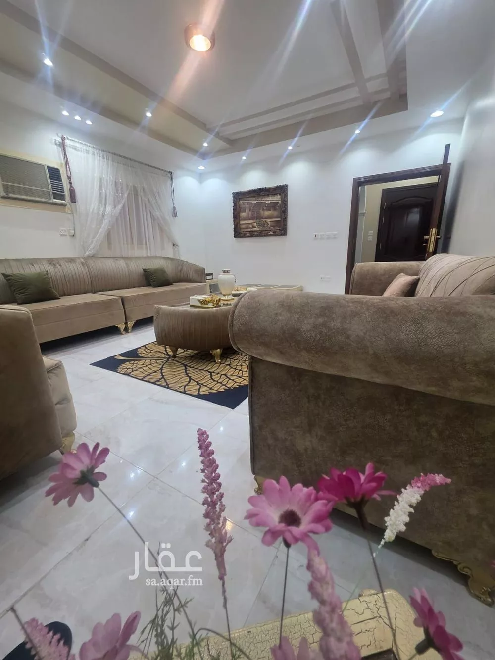 شقة 4 غرف في شوران 5