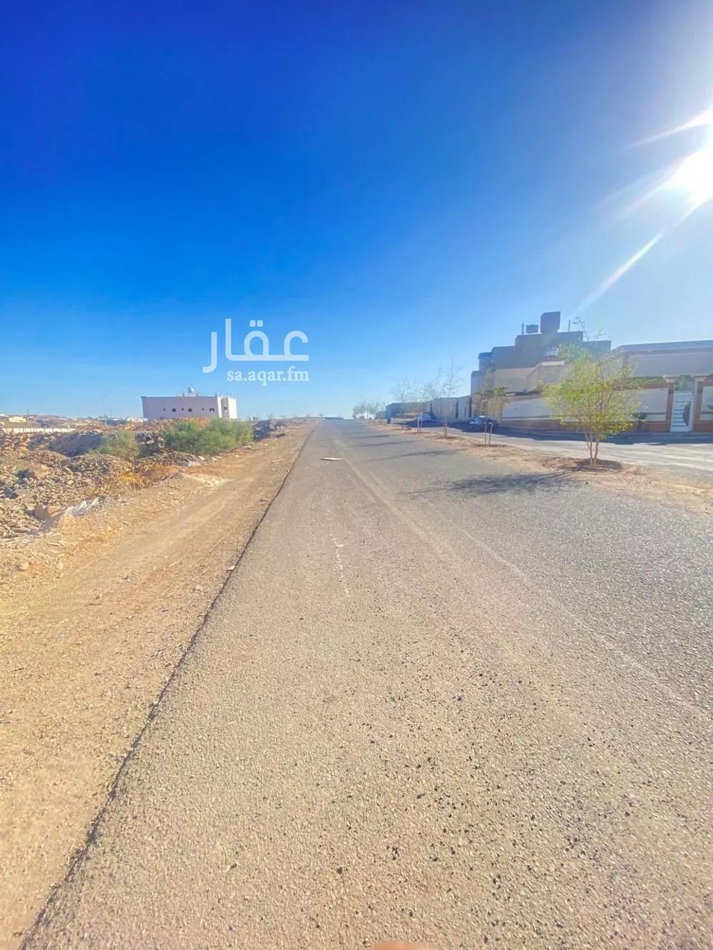 أرض 300 م² في المطار 4