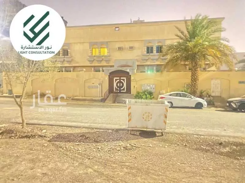 1007 sqm building in Al Jabrah 2
