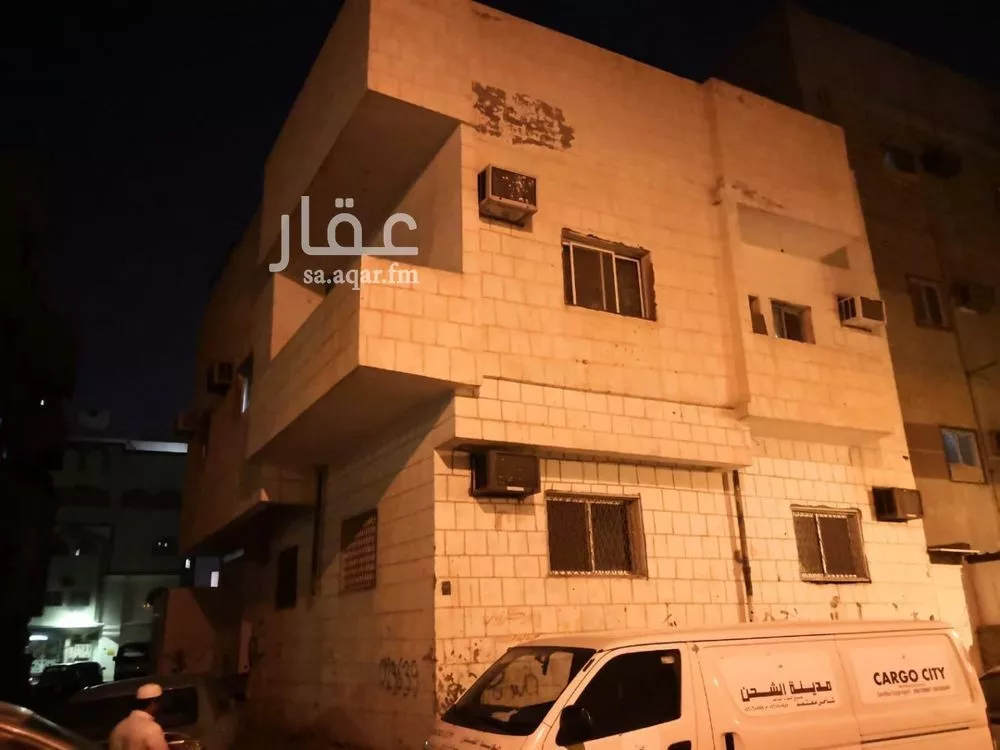 عمارة 180 م² في قربان 2