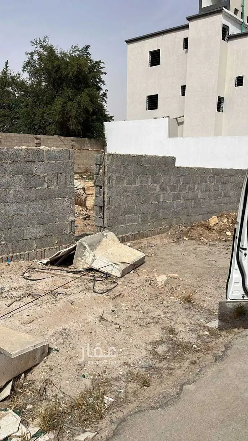 أرض 400 م² في الحائر 3
