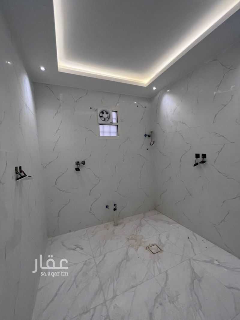18 bedroom building in As Suwaidi, Riyadh 2