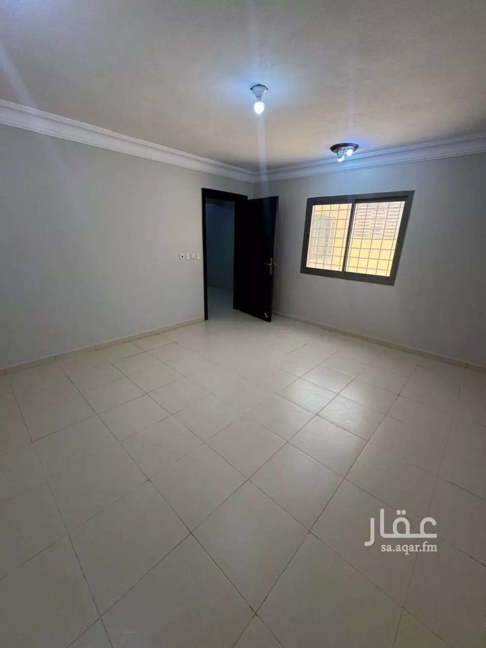 4 bedroom apartment in Al Qashlah, Eastern Province 13