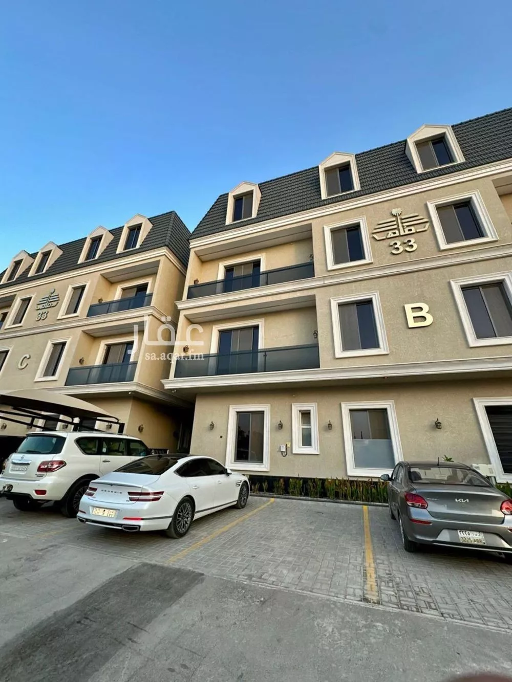 3 bedroom apartment in Al Aridh 1