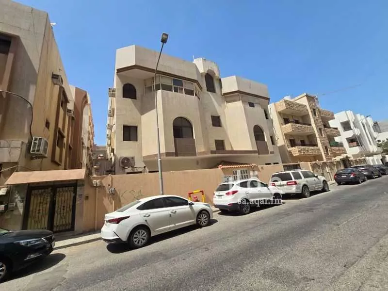 510 sqm building in Al Bandariyah 3