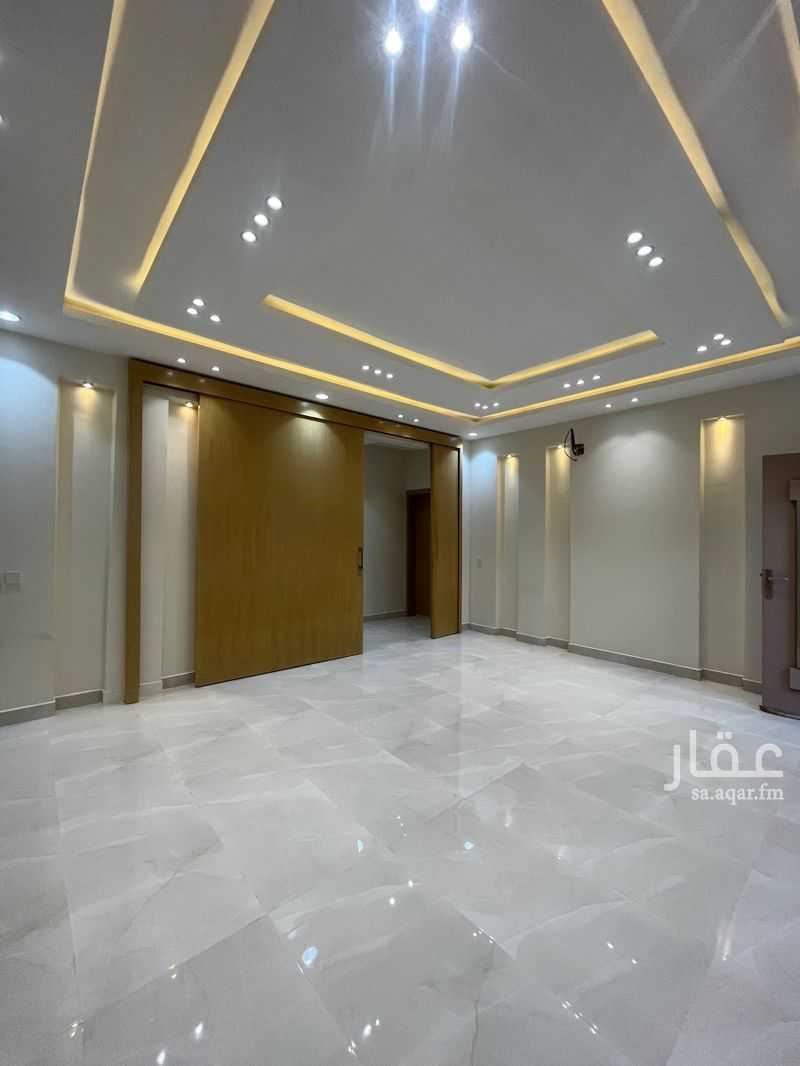 8 bedroom villa in Al Mahdiyyah, Riyadh 6