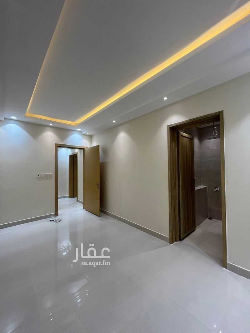 8 bedroom villa in Al Mahdiyyah, Riyadh 25
