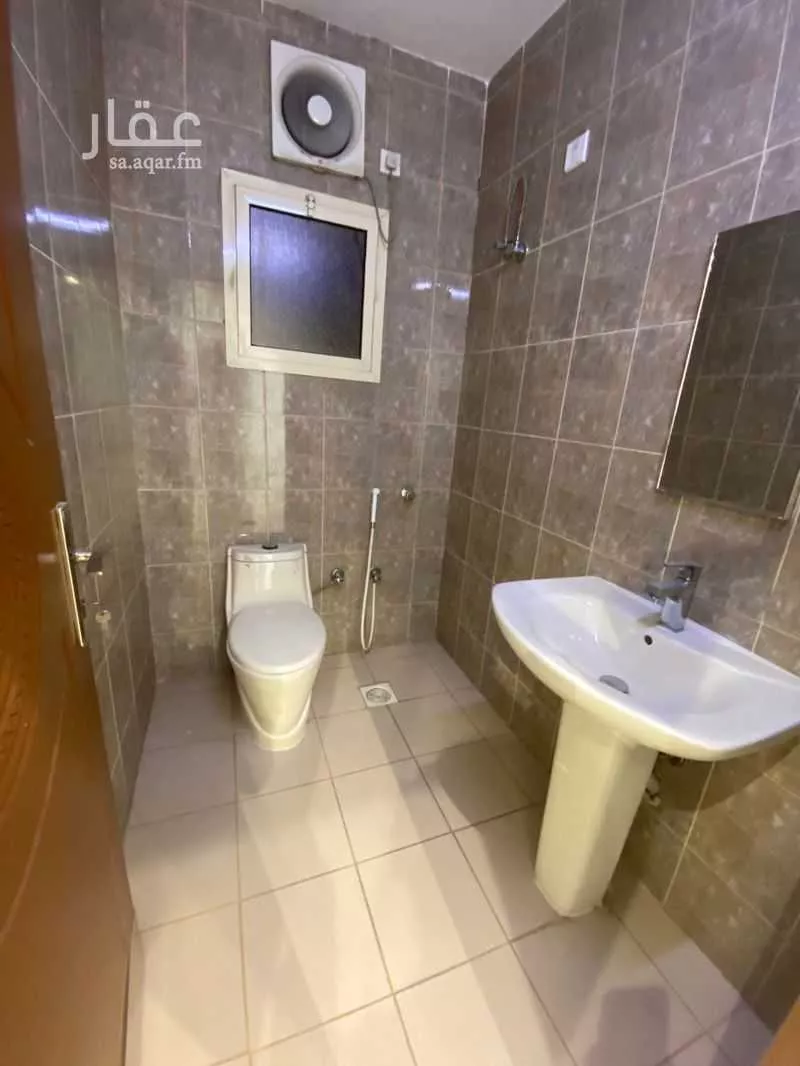 5 bedroom office in Al Awali, Makkah 3