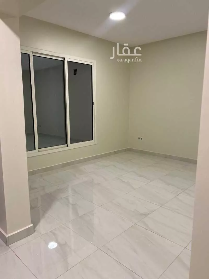 دوبلكس 6 غرف في الشرق 5