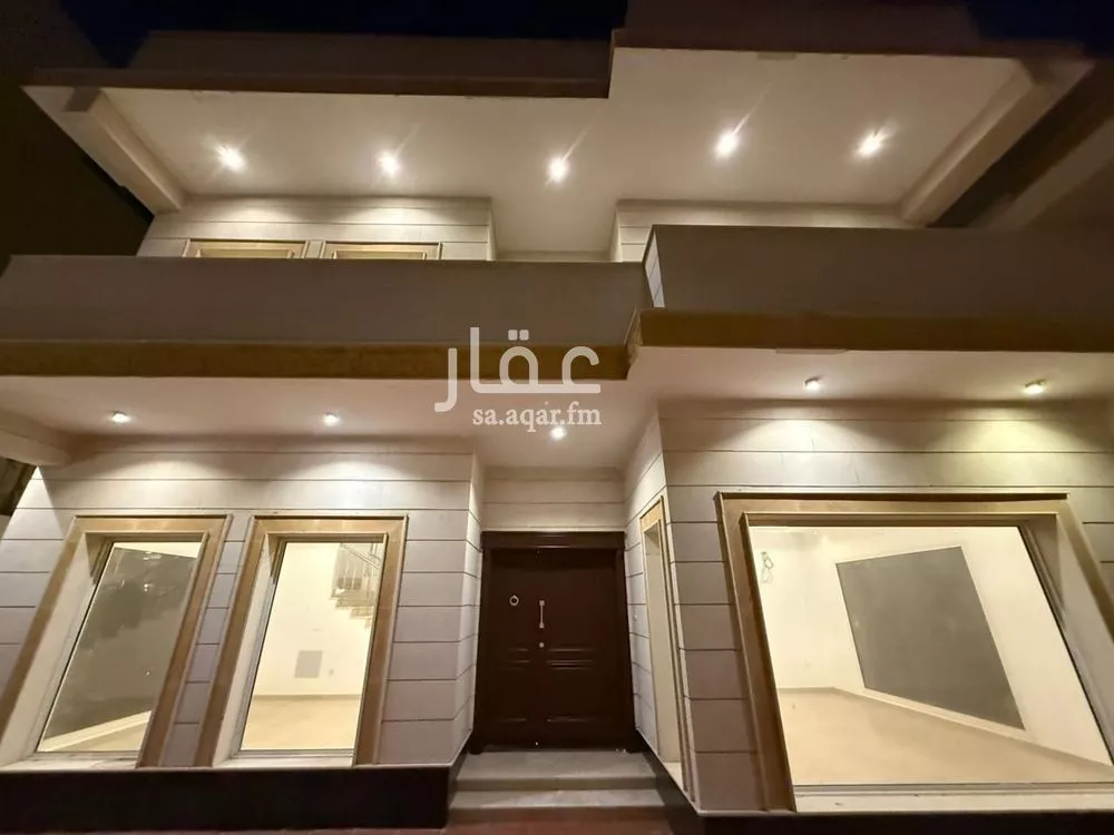 عمارة 1050 م² في طيبة 5