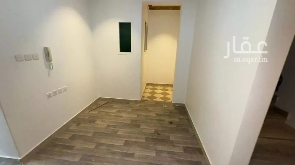 فيلا 4 غرف في العريجاء الغربية، الرياض 6