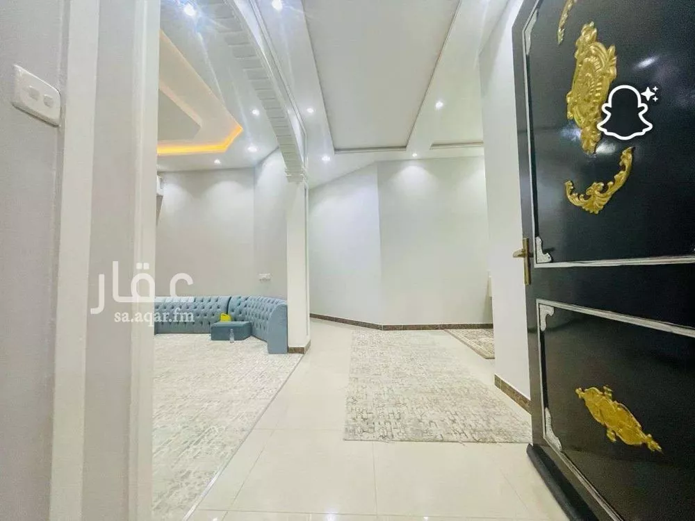 فيلا 5 غرف في طويق 4