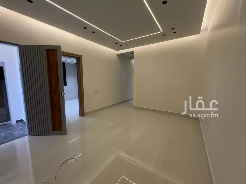5 bedroom apartment in Al Janadriyah, Riyadh 7