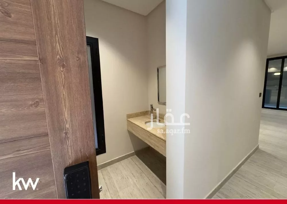 3 bedroom apartment in Irqah, Riyadh 12