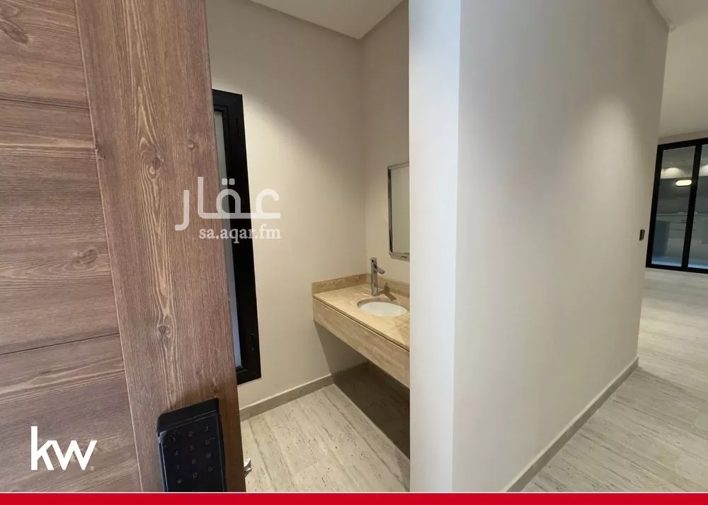 3 bedroom apartment in Irqah, Riyadh 12