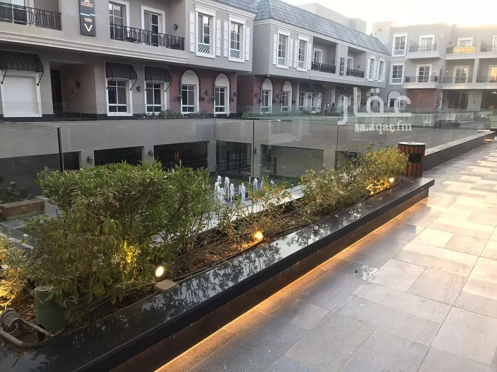 3 bedroom apartment in King Abdul Aziz, Riyadh 6