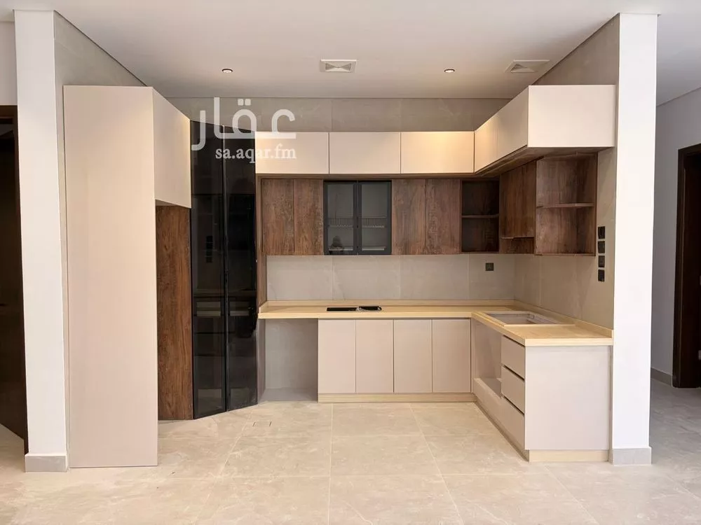 3 bedroom apartment in Al Zahra, Jeddah 13