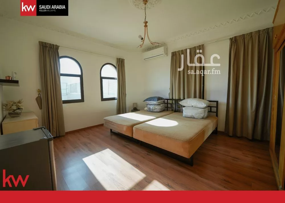 فيلا 5 غرف في الرائد، الرياض 9